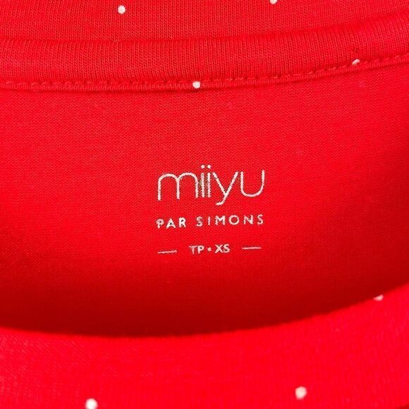 🎁NWT Miiyu Red Small Dot Nightgown Size XS🎁 - Picture 6 of 8